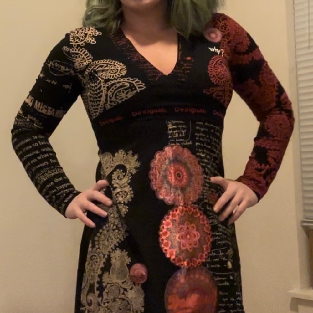 Unique Patterned Longsleeve Dress - image 1